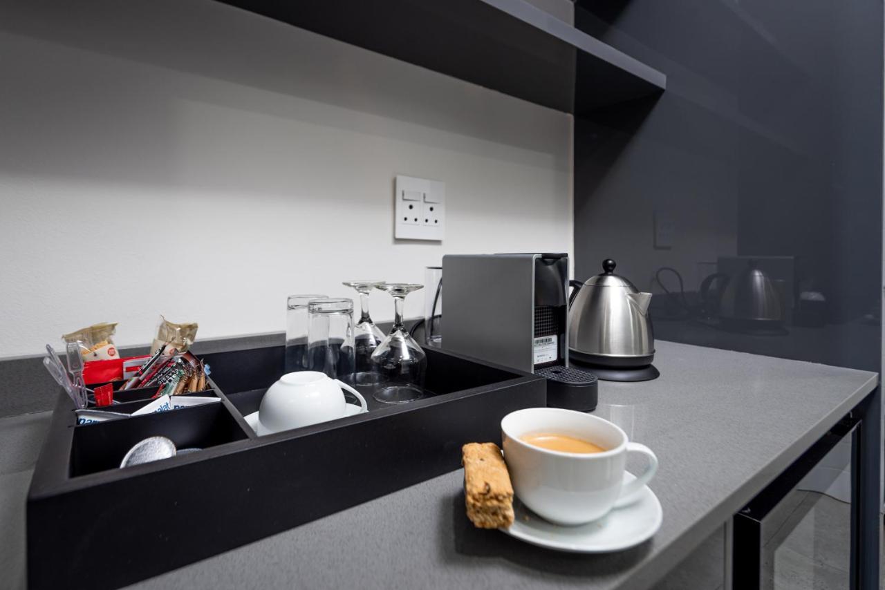 Reserved Suites Illovo Hotel Johannesburg Esterno foto